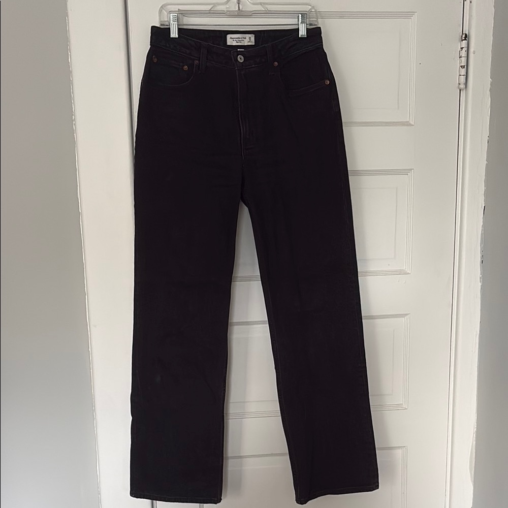 Abercrombie 90’s Relaxed High Rise Jeans (curve love)